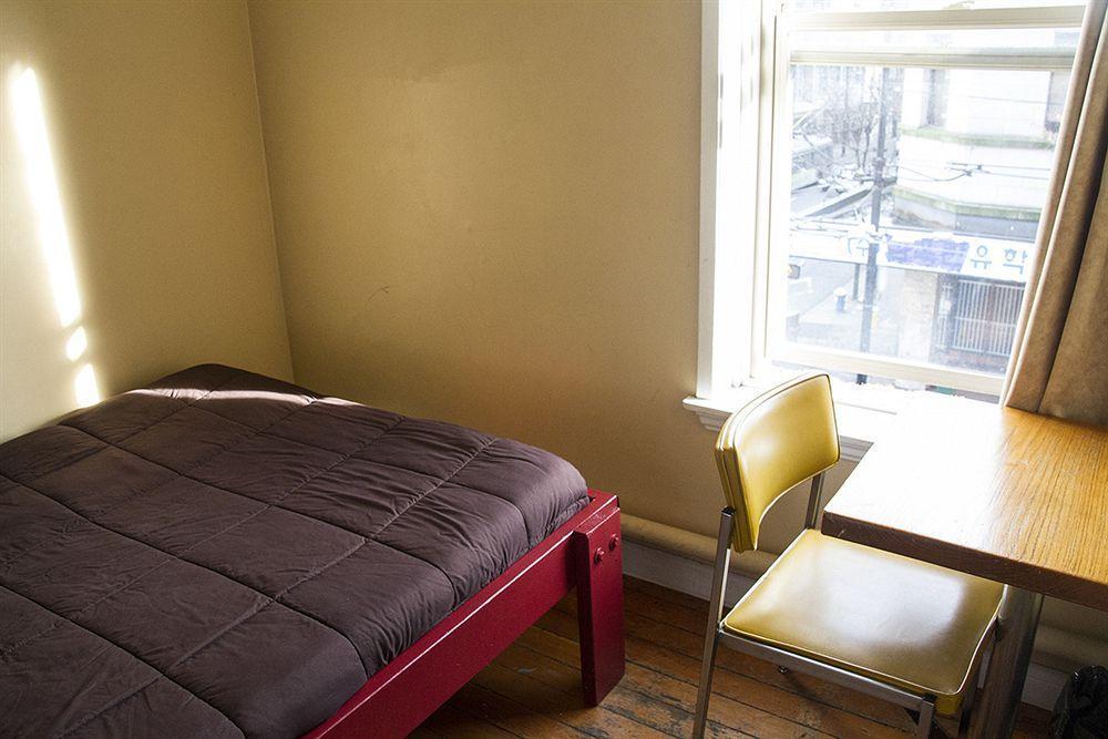 The Cambie Hostel Seymour Vancouver Buitenkant foto